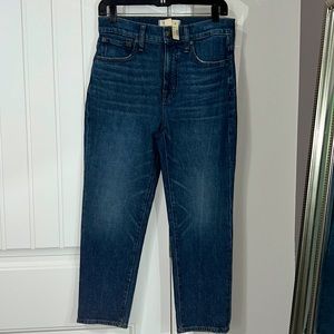 MADEWELL classic straight jeans. NWT. Size 27P. Purchased from Madewell.